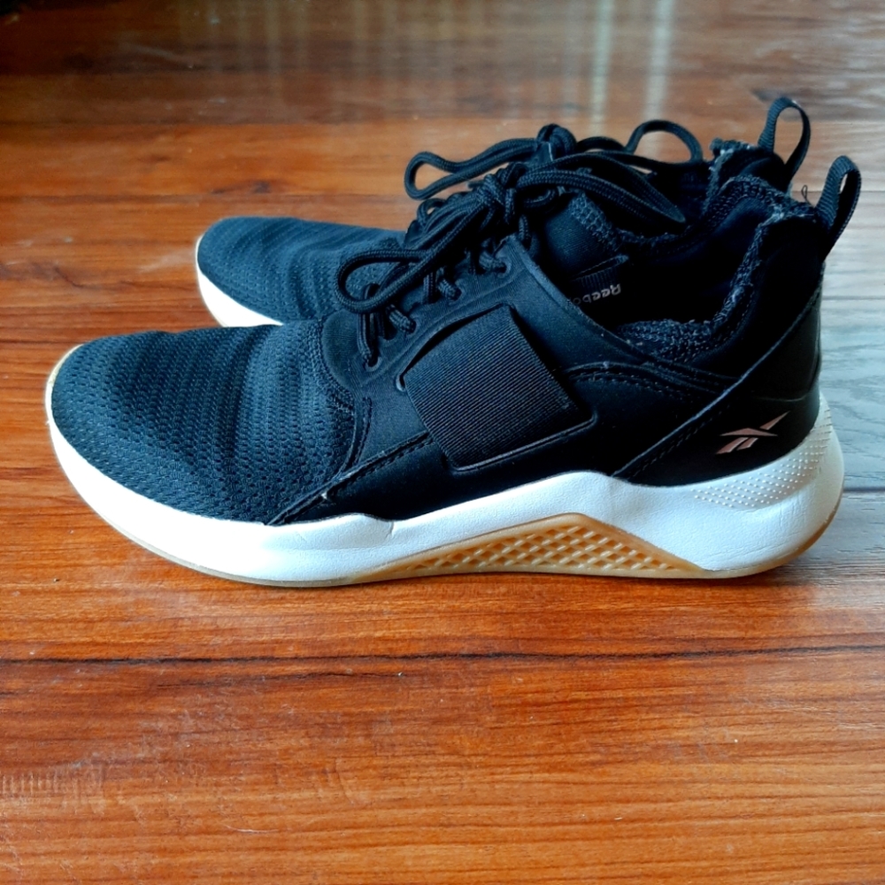 Womens Reebok Sneakers